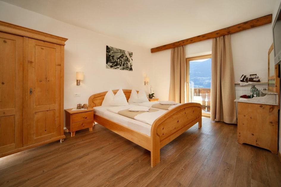 Biedermannhof Hotell Cermes Rum bild